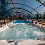Julijud, Heated Pool, Jacuzzi, Dome And Sauna