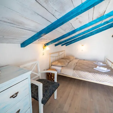 Julijud, Heated Pool, Jacuzzi, Dome And Sauna Villa *